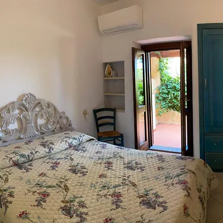 Casa Sarda N 9 斯廷蒂诺